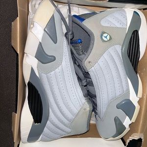 Air jordan 14 wolf grey retro